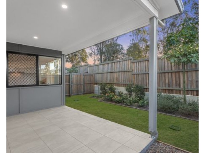 7 Franco Place, Bridgeman Downs QLD 4035