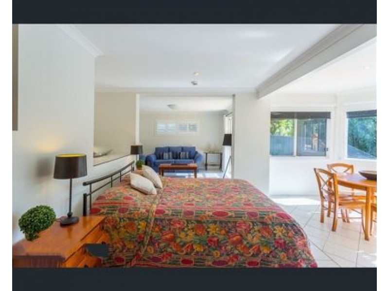 10 Jillinda Place, The Gap QLD 4061