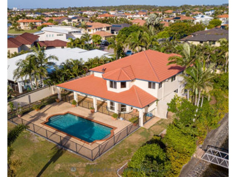 26 Sabrina Ave, Helensvale QLD 4212