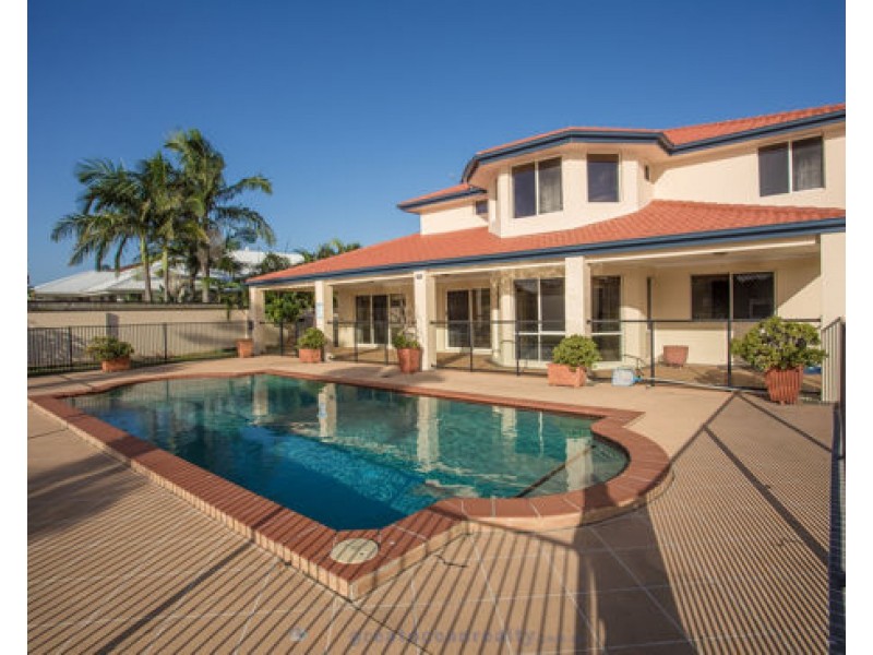 26 Sabrina Ave, Helensvale QLD 4212