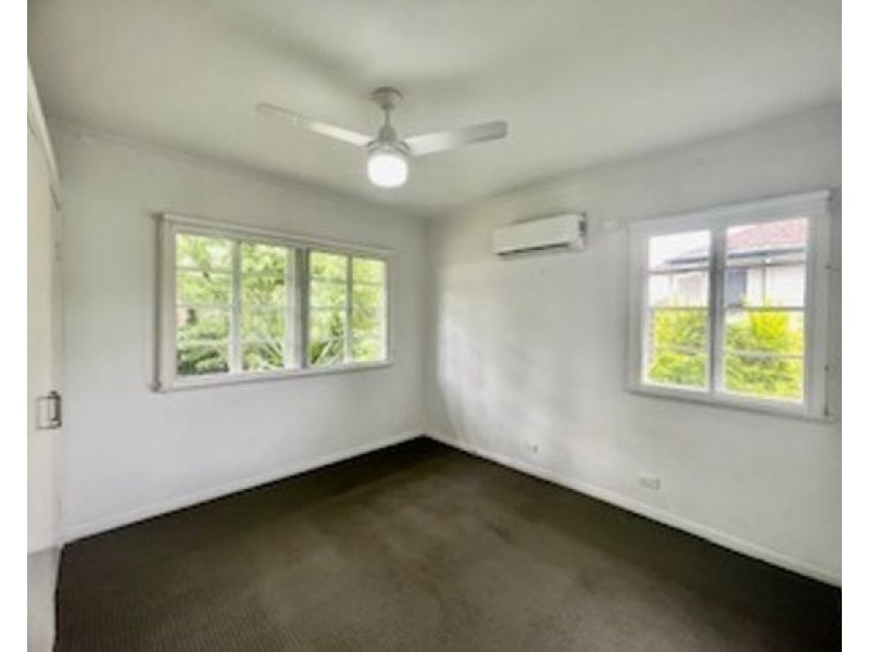 1181 Cavendish Road, Mount Gravatt East QLD 4122