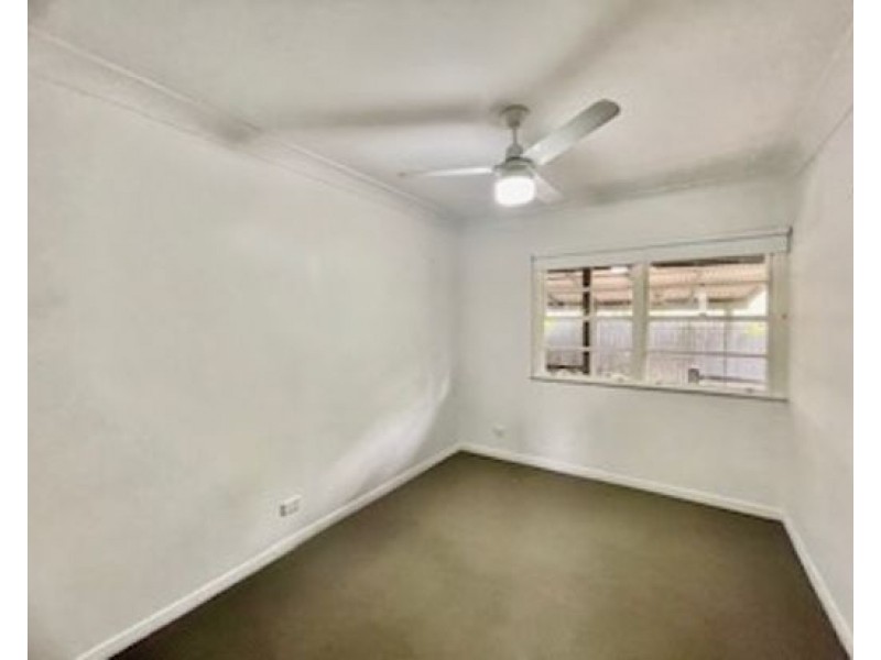 1181 Cavendish Road, Mount Gravatt East QLD 4122