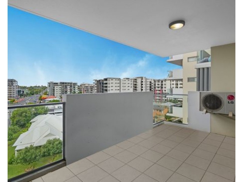 504/392 Hamilton Road, Chermside QLD 4032