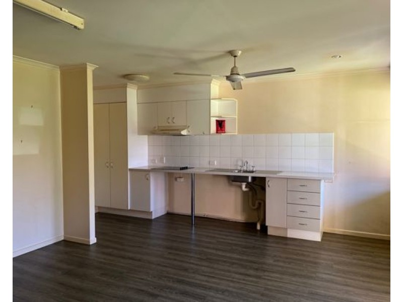 09 13 Thomas Street, Goodna QLD 4300