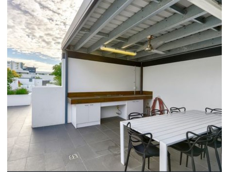 603/39 Thomas St, Chermside QLD 4032