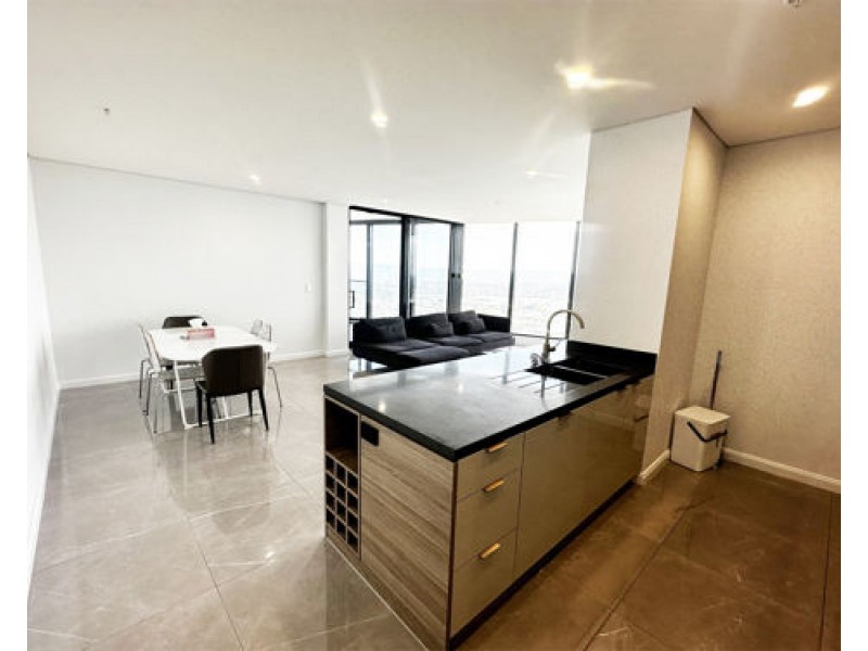 4902/88 THE ESPLANADE, Surfers Paradise QLD 4217