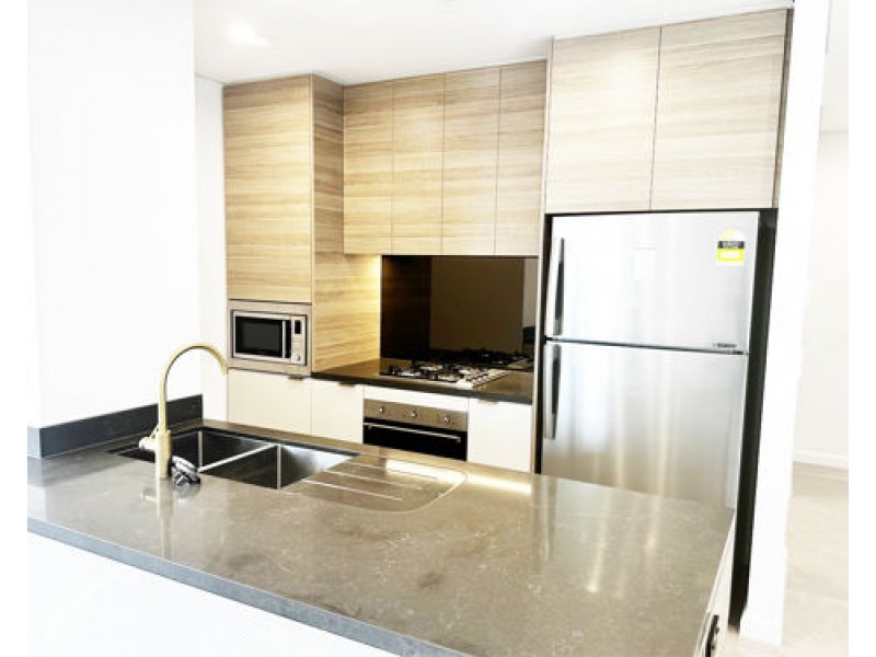 4902/88 THE ESPLANADE, Surfers Paradise QLD 4217