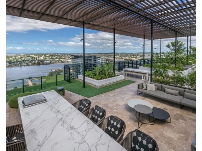 1404/12 Cunningham Street, Newstead QLD 4006