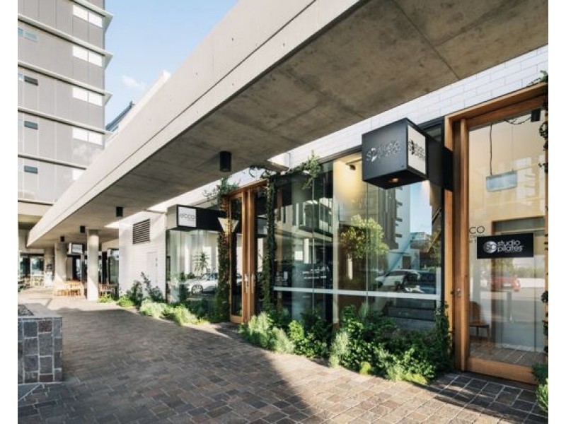 1404/12 Cunningham Street, Newstead QLD 4006