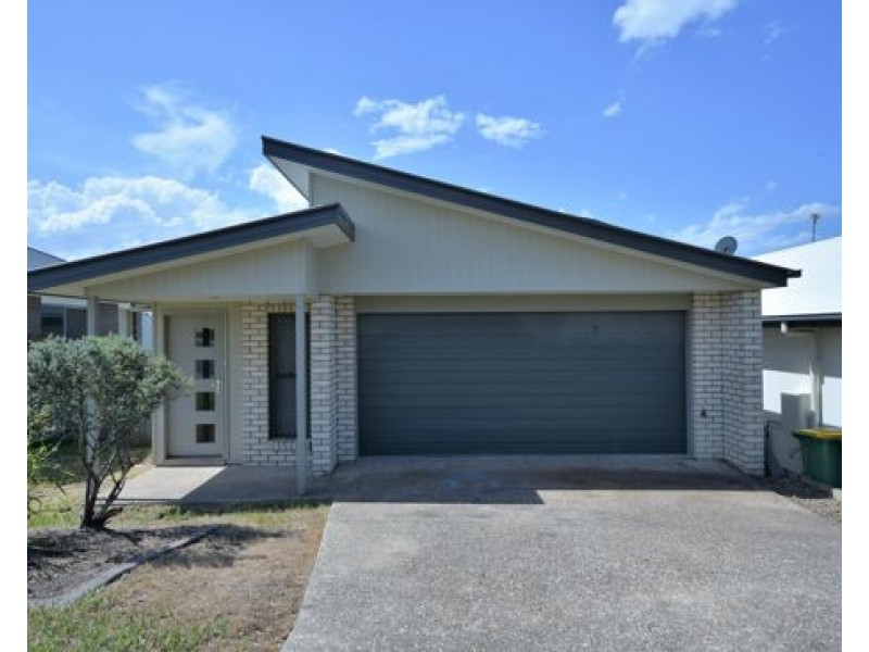 236 GRANDE AVENUE, Springfield Lakes QLD 4300
