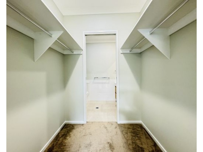 76 Tempo Drive, Ripley QLD 4306