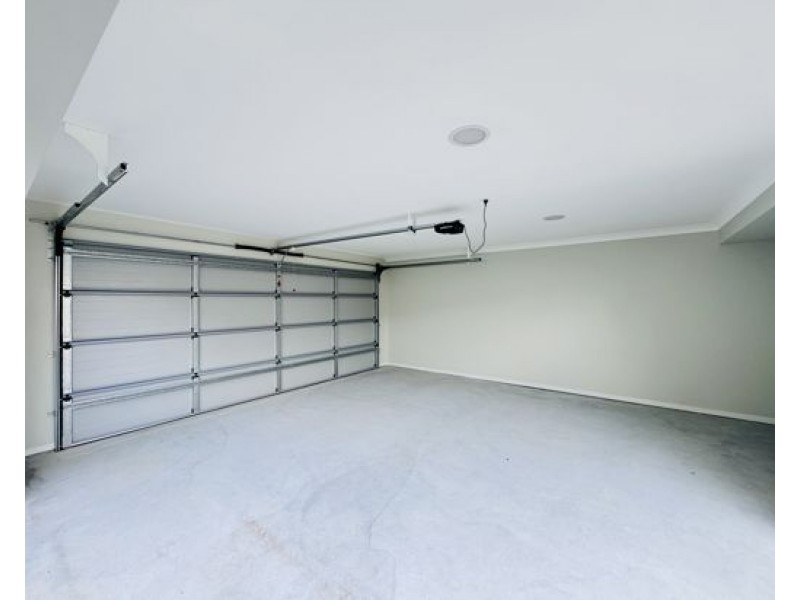 76 Tempo Drive, Ripley QLD 4306