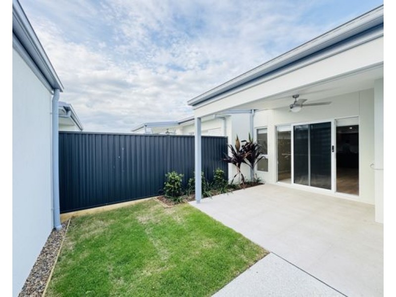 76 Tempo Drive, Ripley QLD 4306