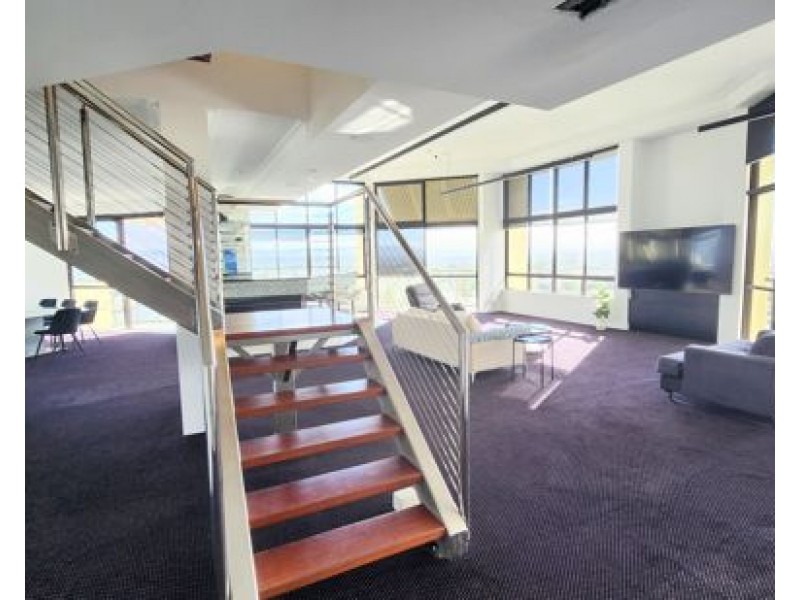 063 2890 Gold Coast Highway, Surfers Paradise QLD 4217
