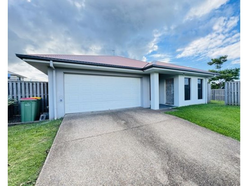 1B CHARLES AVENUE, Pimpama QLD 4209