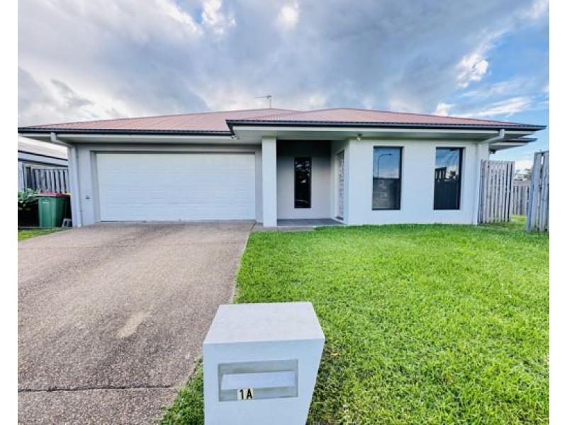 1B CHARLES AVENUE, Pimpama QLD 4209