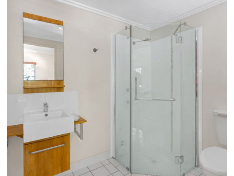 5 22-26 Clifton Road, Clifton Beach QLD 4879