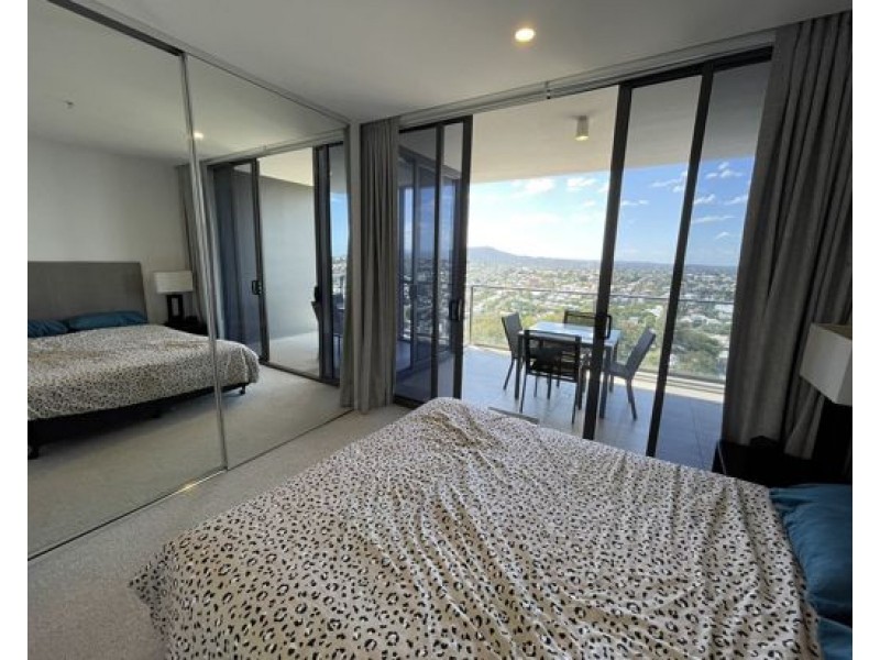 2801/55 Railway Terrace, Milton QLD 4064