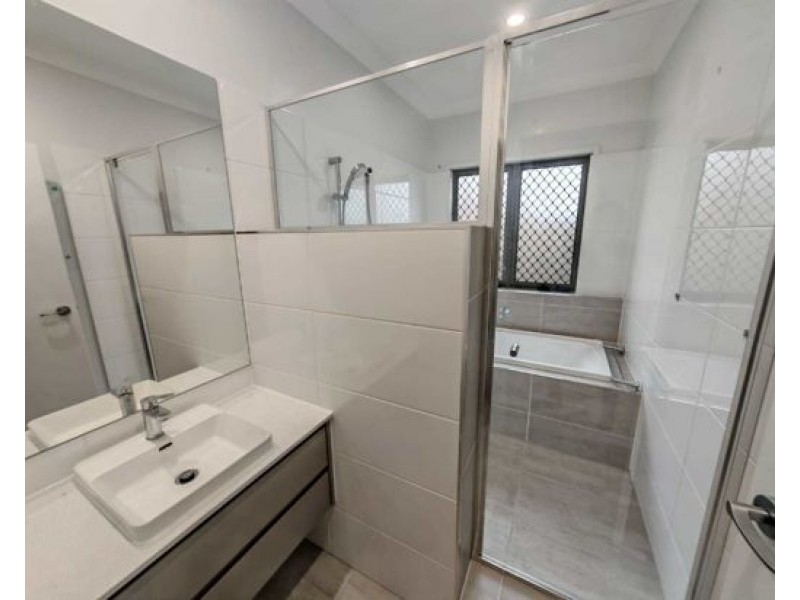47 Samuel Street, Calamvale QLD 4116