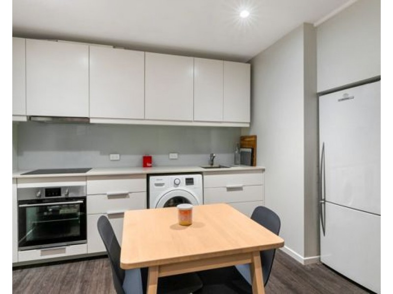 53 KENHAVEN STREET, Kenmore QLD 4069