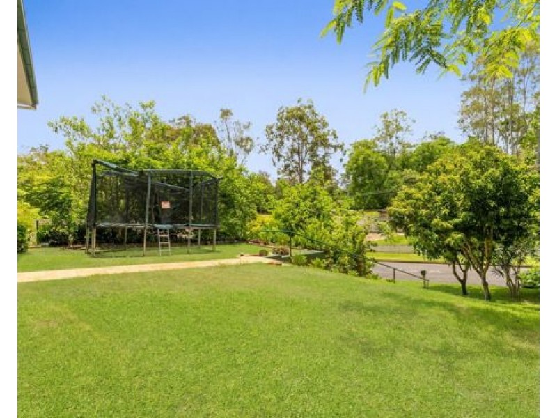 53 KENHAVEN STREET, Kenmore QLD 4069