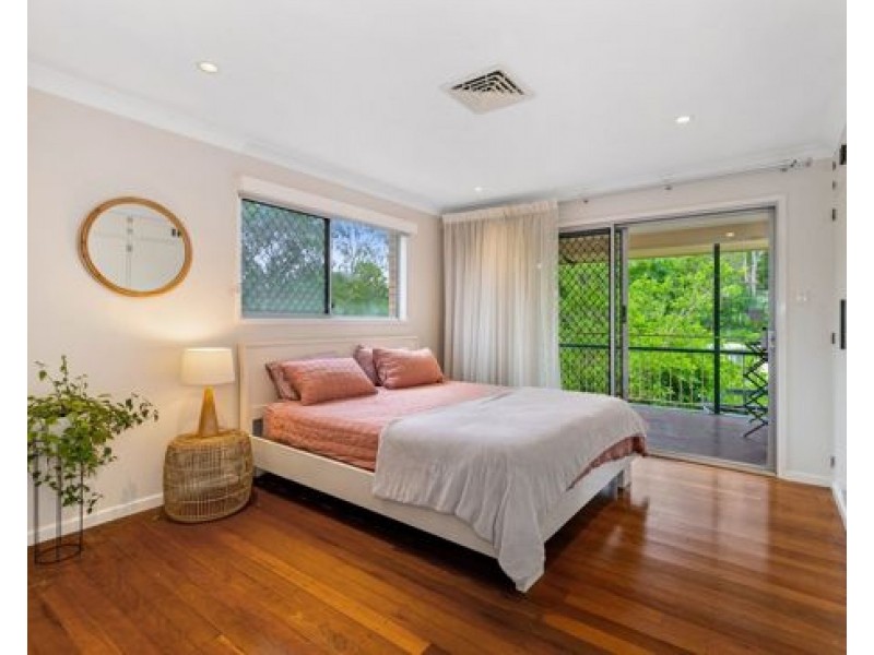 53 KENHAVEN STREET, Kenmore QLD 4069