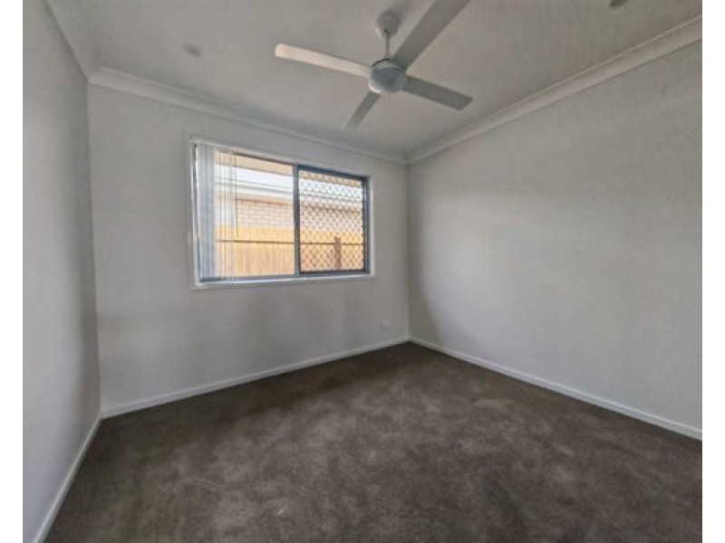 3 Rosa Street, Ripley QLD 4306