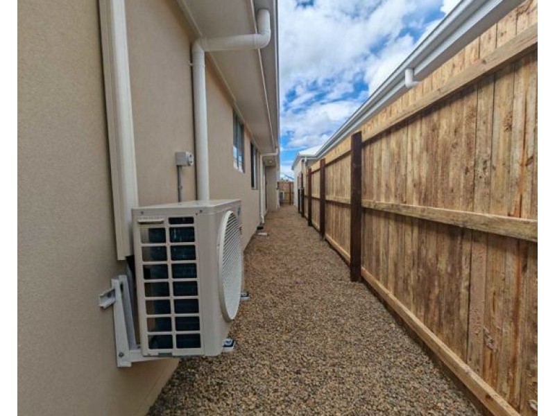 3 Rosa Street, Ripley QLD 4306