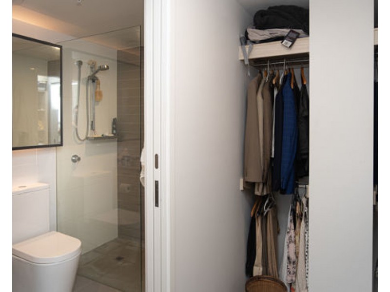 1208/70 Longland Street, Newstead QLD 4006