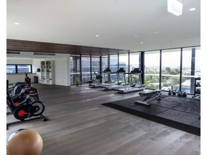 1208/70 Longland Street, Newstead QLD 4006