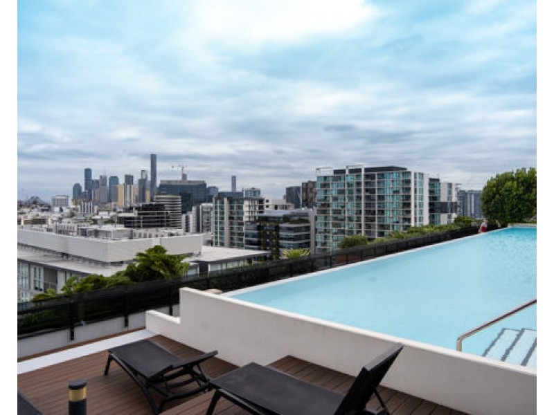 1208/70 Longland Street, Newstead QLD 4006