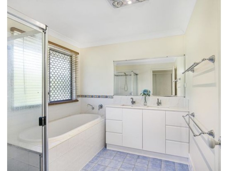 2 Habitat Place, Drewvale QLD 4116