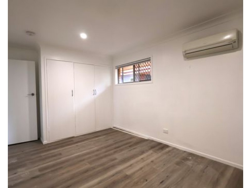 17 Saville Street, Eight Mile Plains QLD 4113