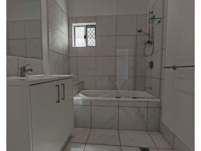 90 Cardrona St, Logan Reserve QLD 4133