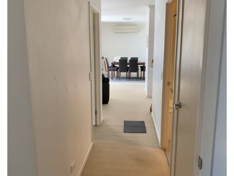 Unit 1 1 Arbour Ave, Robina QLD 4226