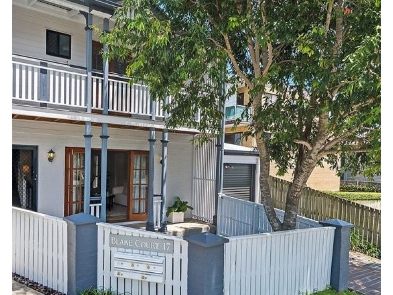 2/17 Blake St, Wooloowin QLD 4030