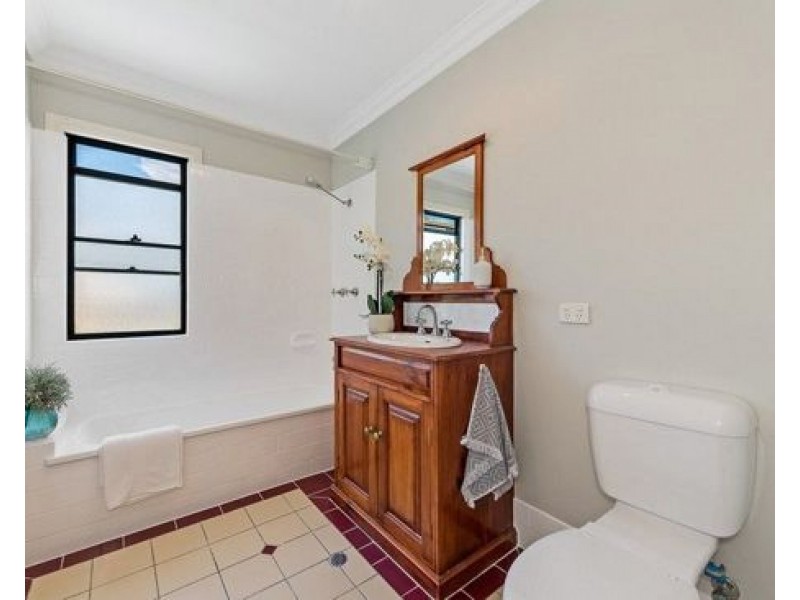 2/17 Blake St, Wooloowin QLD 4030