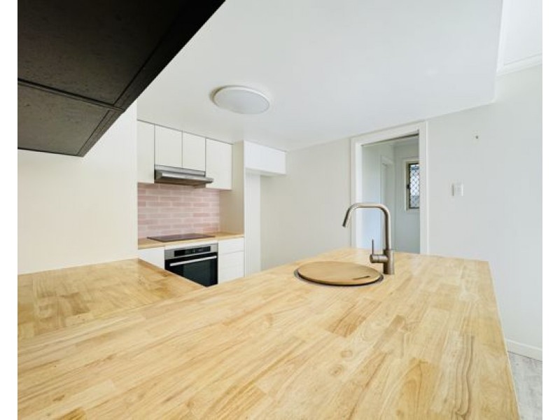 39/10 ADRIAN PLACE, Wishart QLD 4122