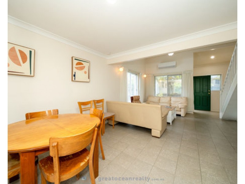 4/168 Queen Street, Southport QLD 4215