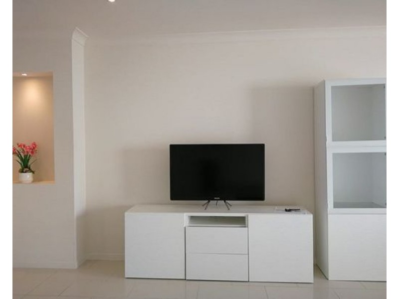 28 14 Norris St, Pacific Pines QLD 4211