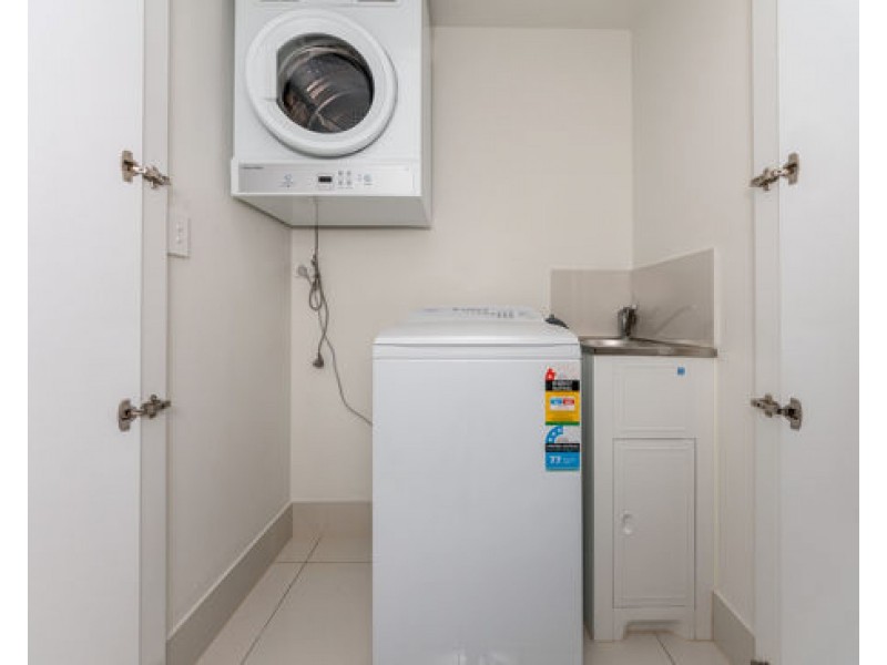 205/8 Norman Street, Southport QLD 4215