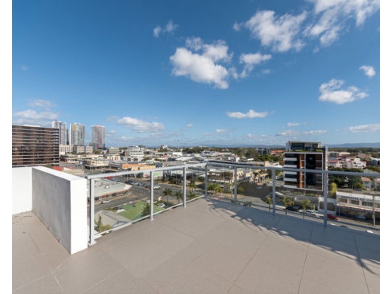 205/8 Norman Street, Southport QLD 4215
