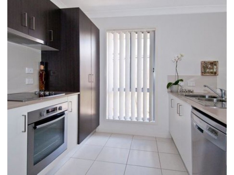 4 Nova Street, Waterford QLD 4133