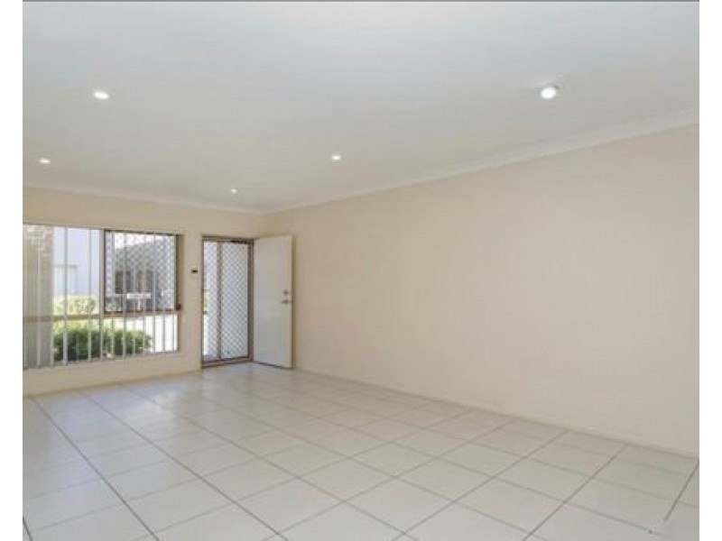 08/19 Kathleen St, Richlands QLD 4077