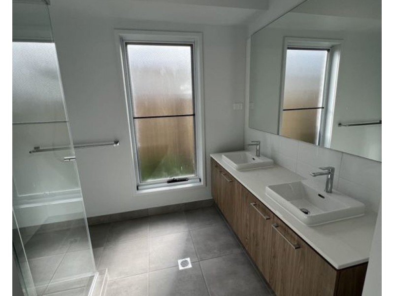 17 BUNGALOW CIRCUIT, Bahrs Scrub QLD 4207