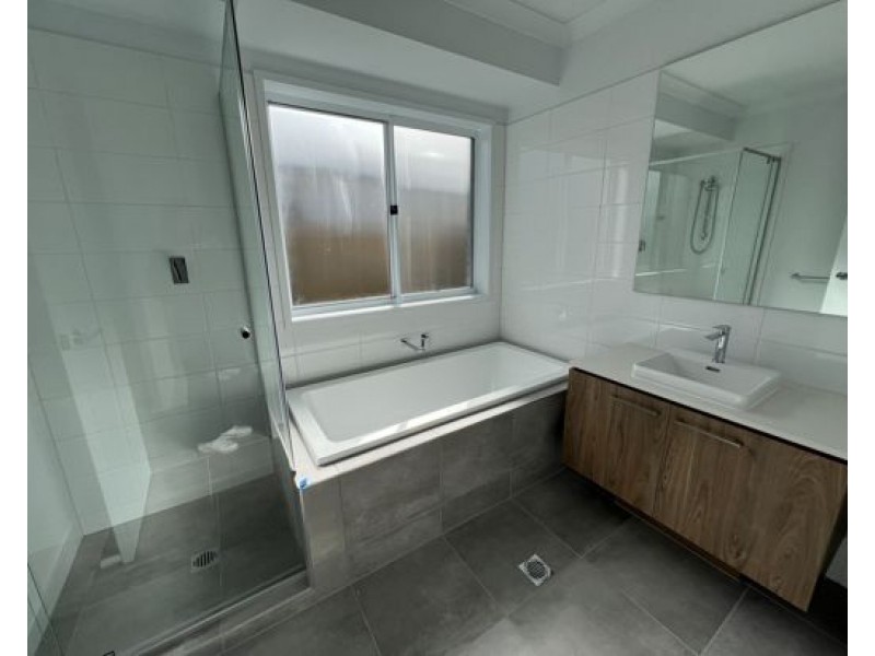 17 BUNGALOW CIRCUIT, Bahrs Scrub QLD 4207