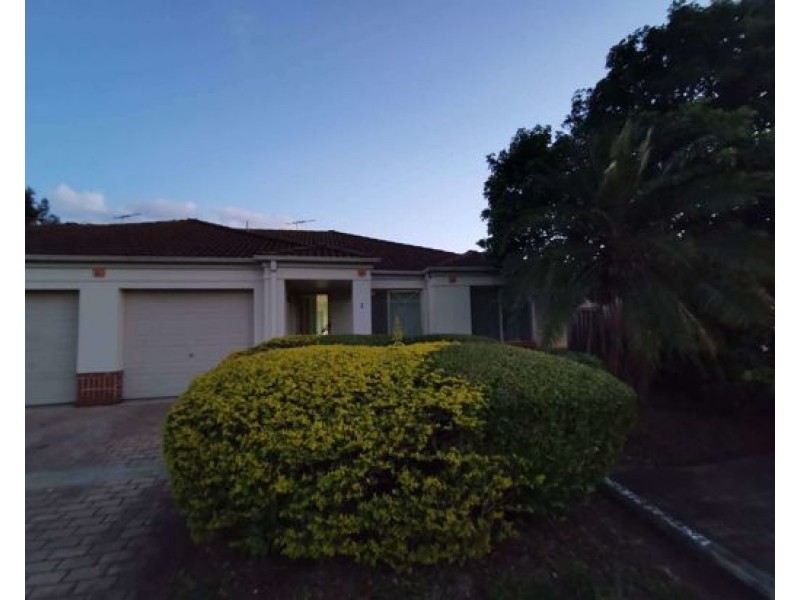 2 8 Manor Street, Eight Mile Plains QLD 4113