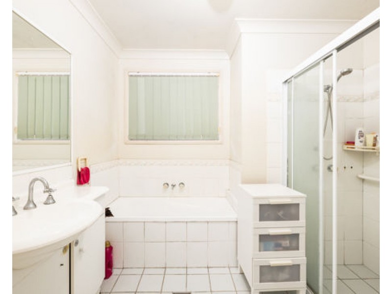 2 8 Manor Street, Eight Mile Plains QLD 4113