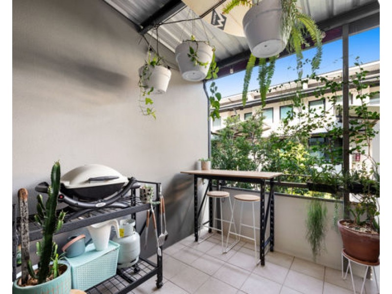 205/139 Commerical Road, Teneriffe QLD 4005