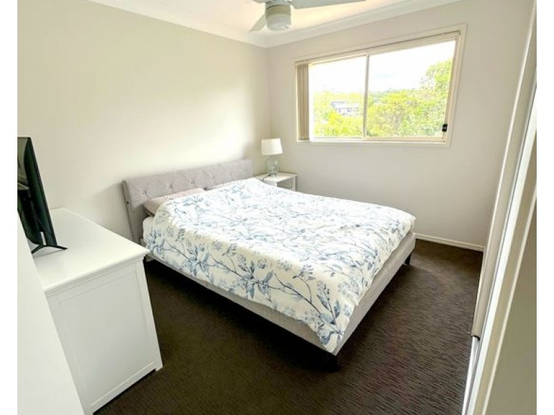 22 /31 Archipelago Street, Pacific Pines QLD 4211